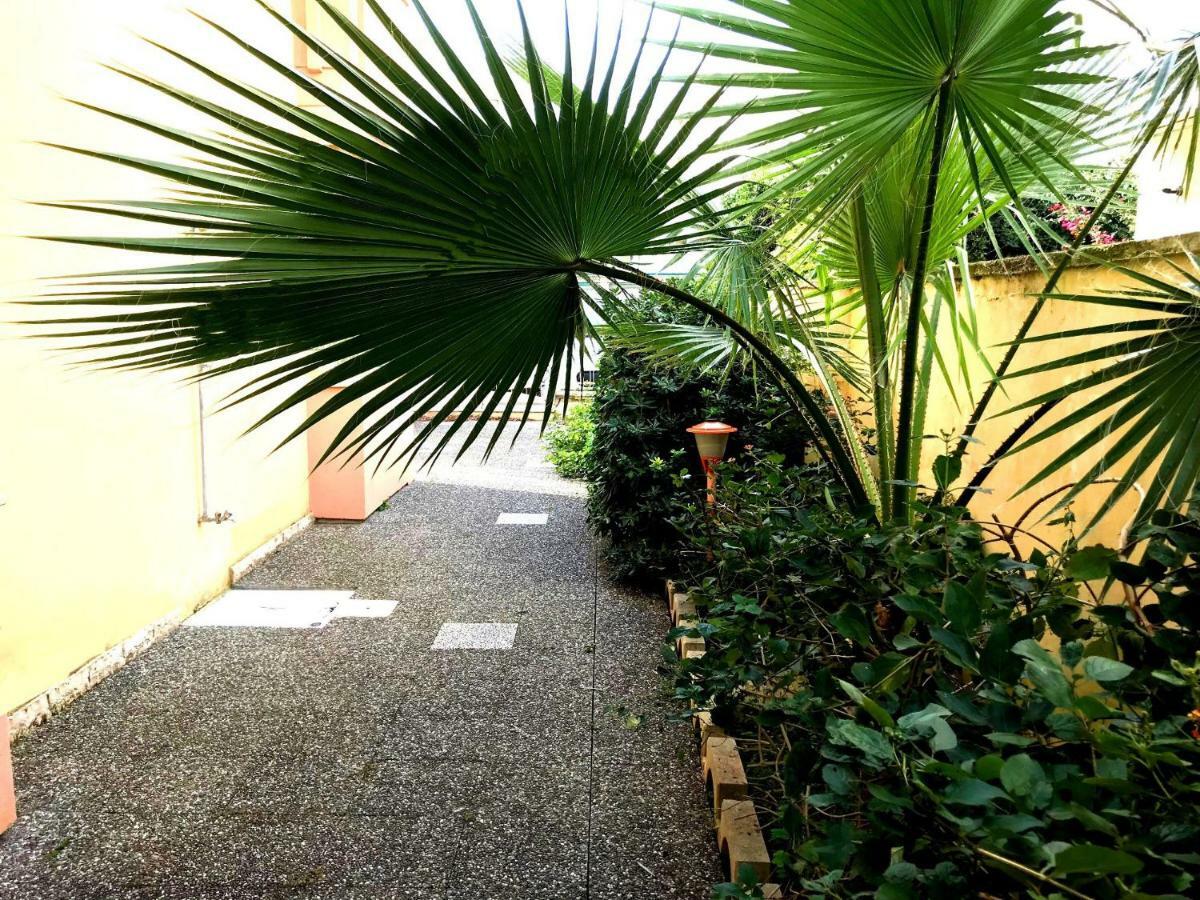 Con Giardino Sul Mare Appartamento